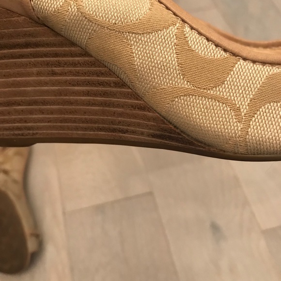 COACH 8.5 Wedge Espadrilles Tan Beige Cream - Picture 6 of 8